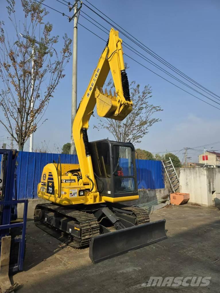 Komatsu PC 70 Mini excavators < 7t
