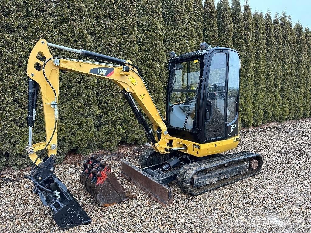 CAT 302.7 D CR Mini excavators < 7t