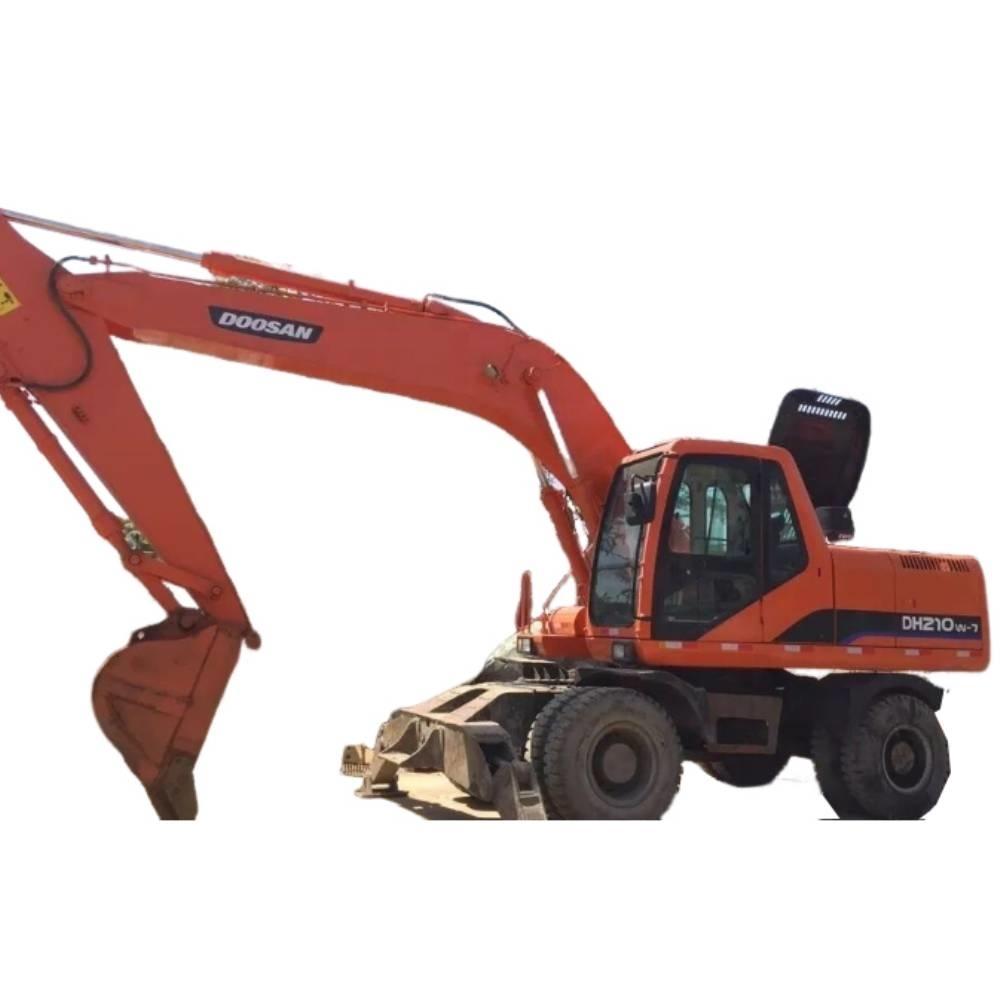 Doosan DH210W Wheeled excavators