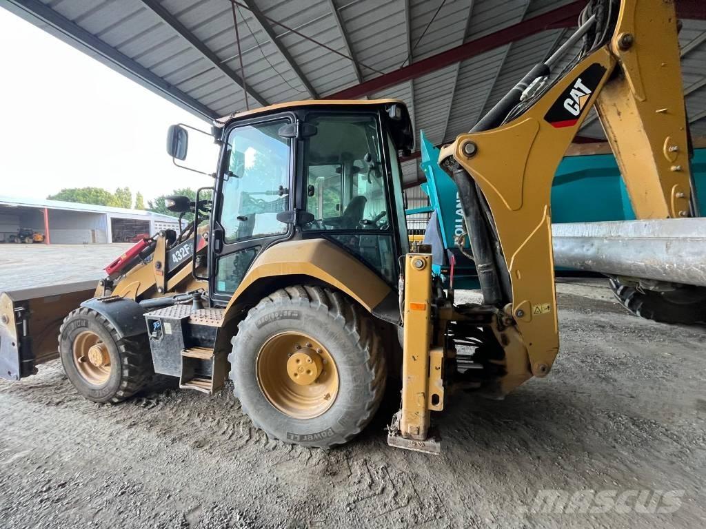 CAT 432 F 2 TLB's
