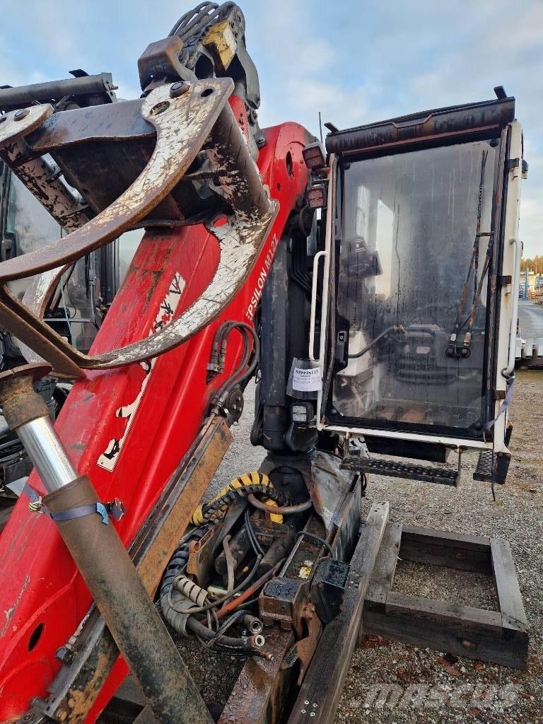 Epsilon M12 Z Timber cranes