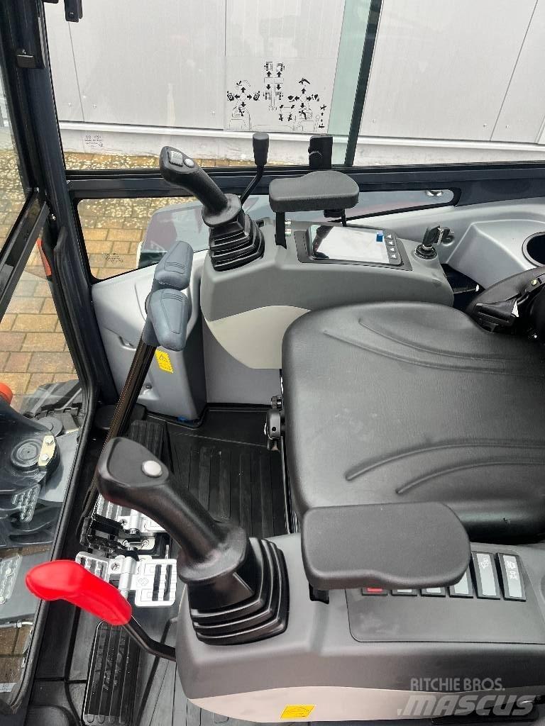 Atlas AC 25 UF Mini excavators < 7t