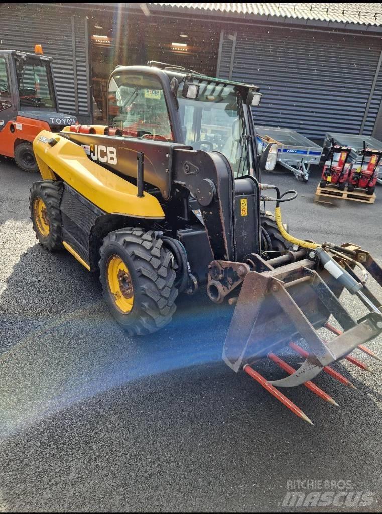 JCB 515-40 Farming telehandlers
