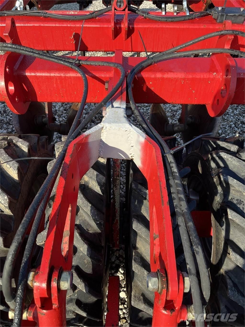 Horsch Tiger 4 AS Harrows