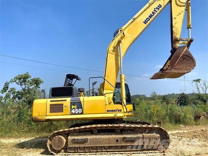 Komatsu PC450-8 Crawler excavators