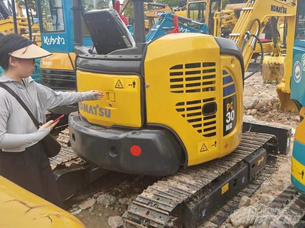 Komatsu PC 30 Mini excavators < 7t