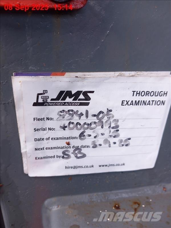 SkyJack SJ 8841 RT Scissor lifts