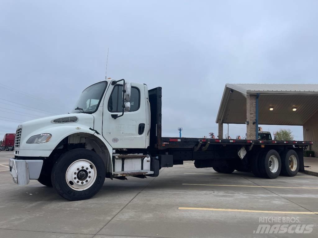 Freightliner M 106 Flatbed/Dropside trucks