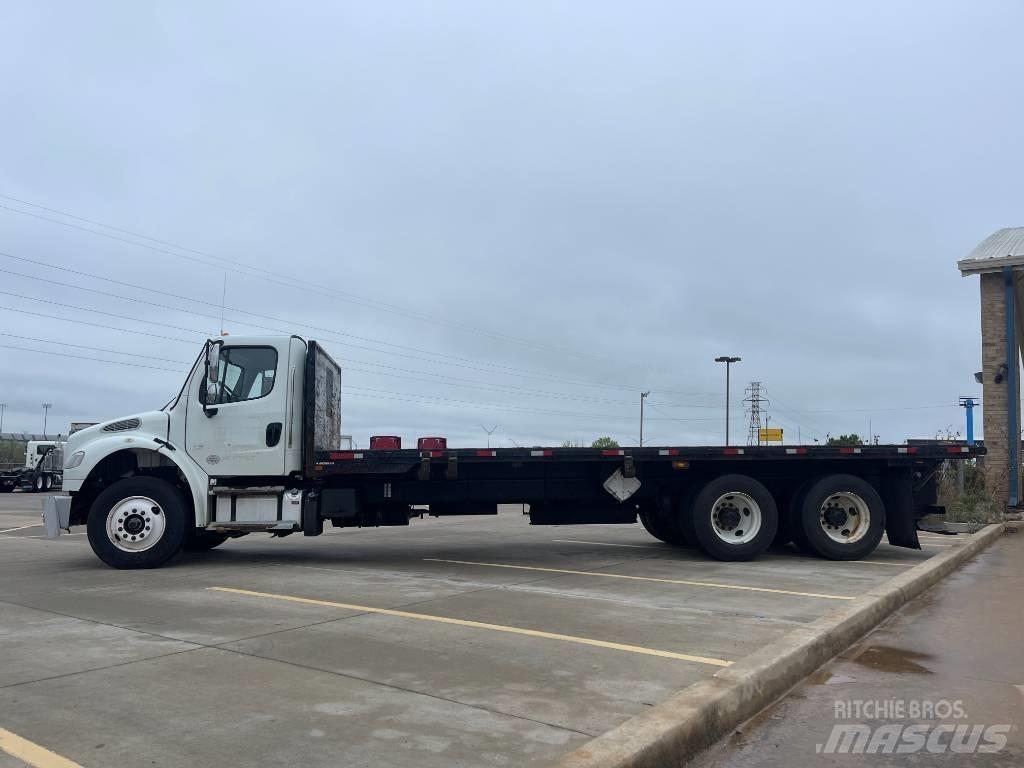 Freightliner M 106 Flatbed/Dropside trucks