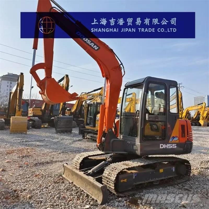 Doosan DH 55 Mini excavators < 7t