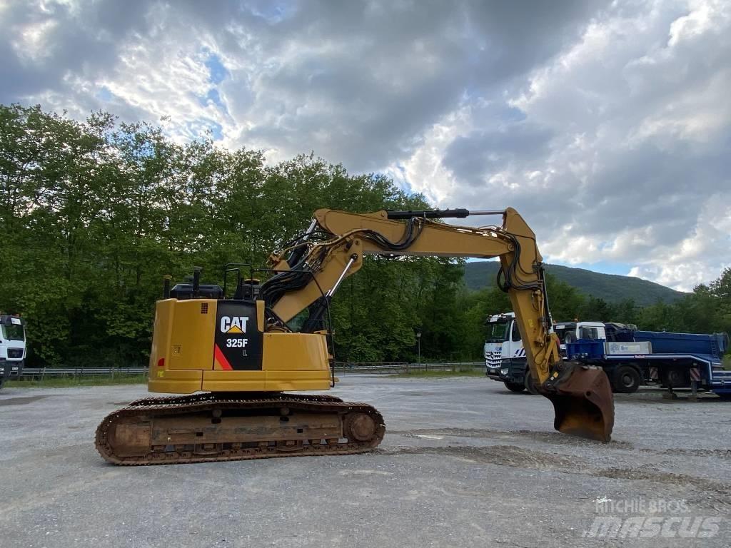 CAT 325 FL CR Crawler excavators