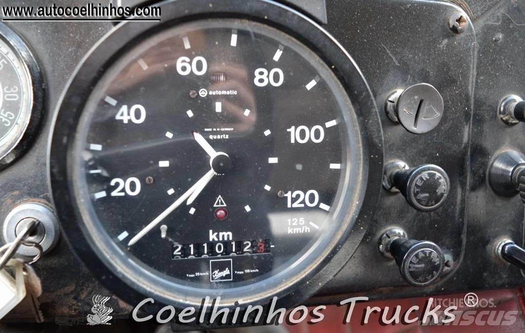 Volvo F89-42 (6x2) Flatbed/Dropside trucks