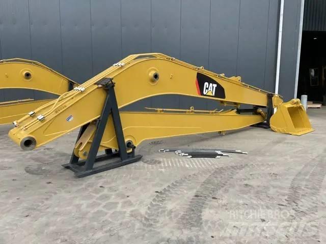 CAT 323D 15m Set TLB's