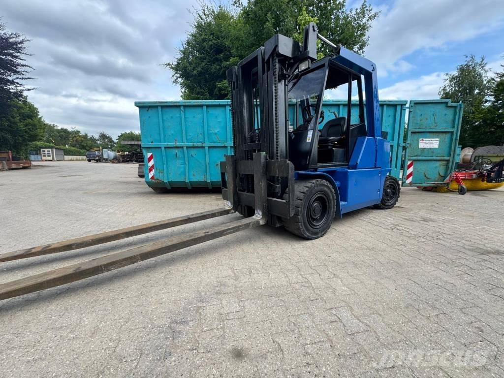 Mora M 80 C Diesel trucks