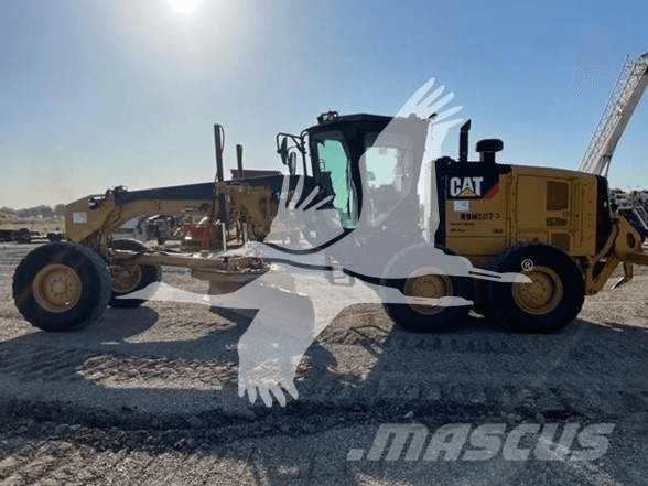 CAT 330FL Crawler excavators