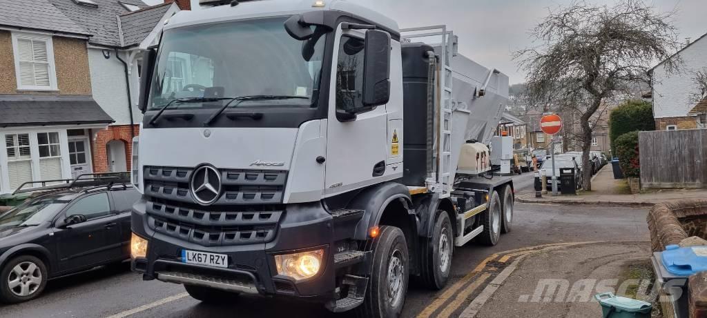 Mercedes-Benz HYN3C4 Concrete/mortar mixers
