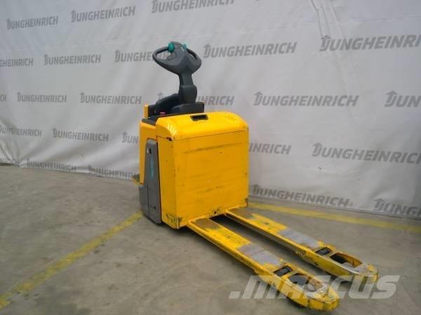 Jungheinrich ERE 225 Low lifter with platform