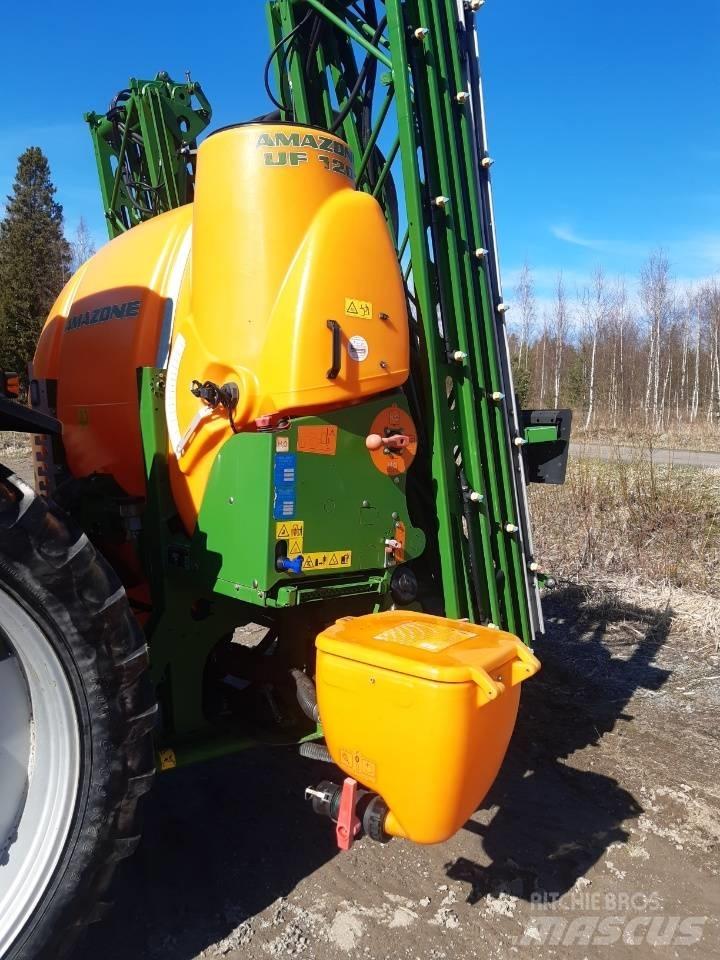 Amazone UF 1201 Mounted sprayers