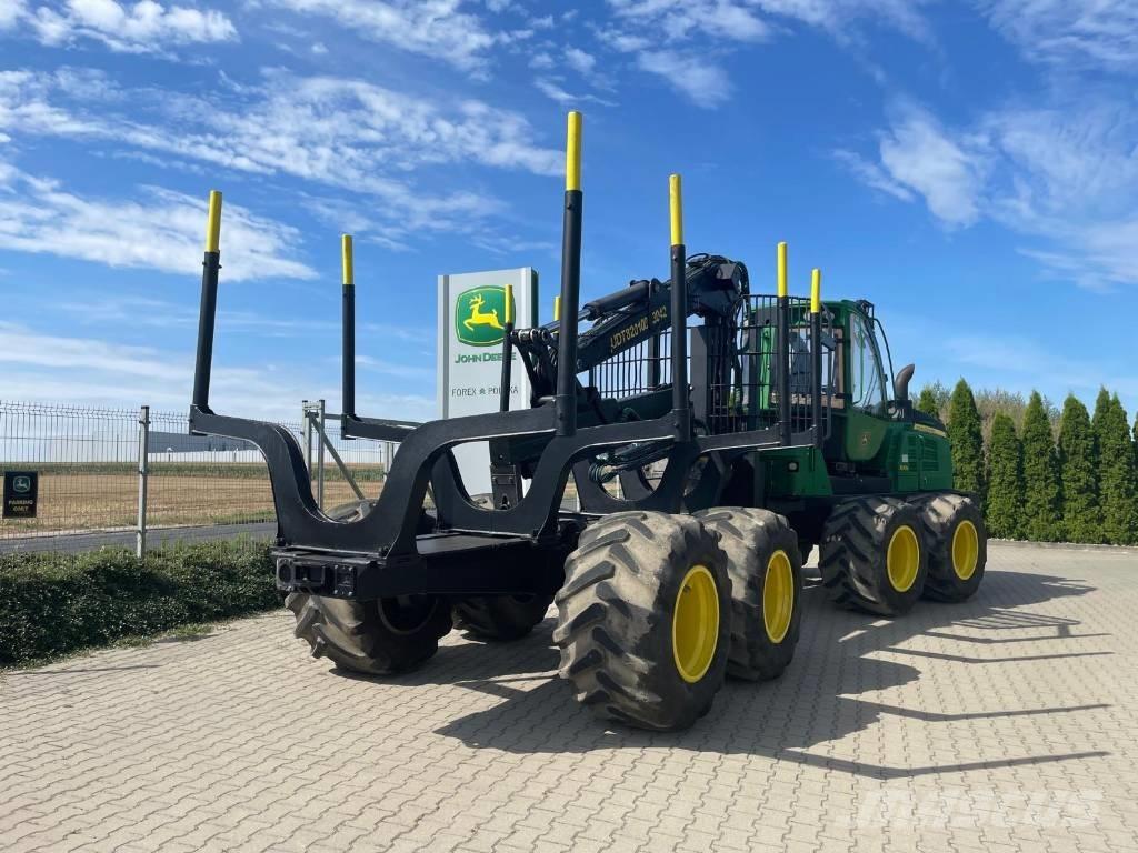 John Deere 1210 E Forwarders