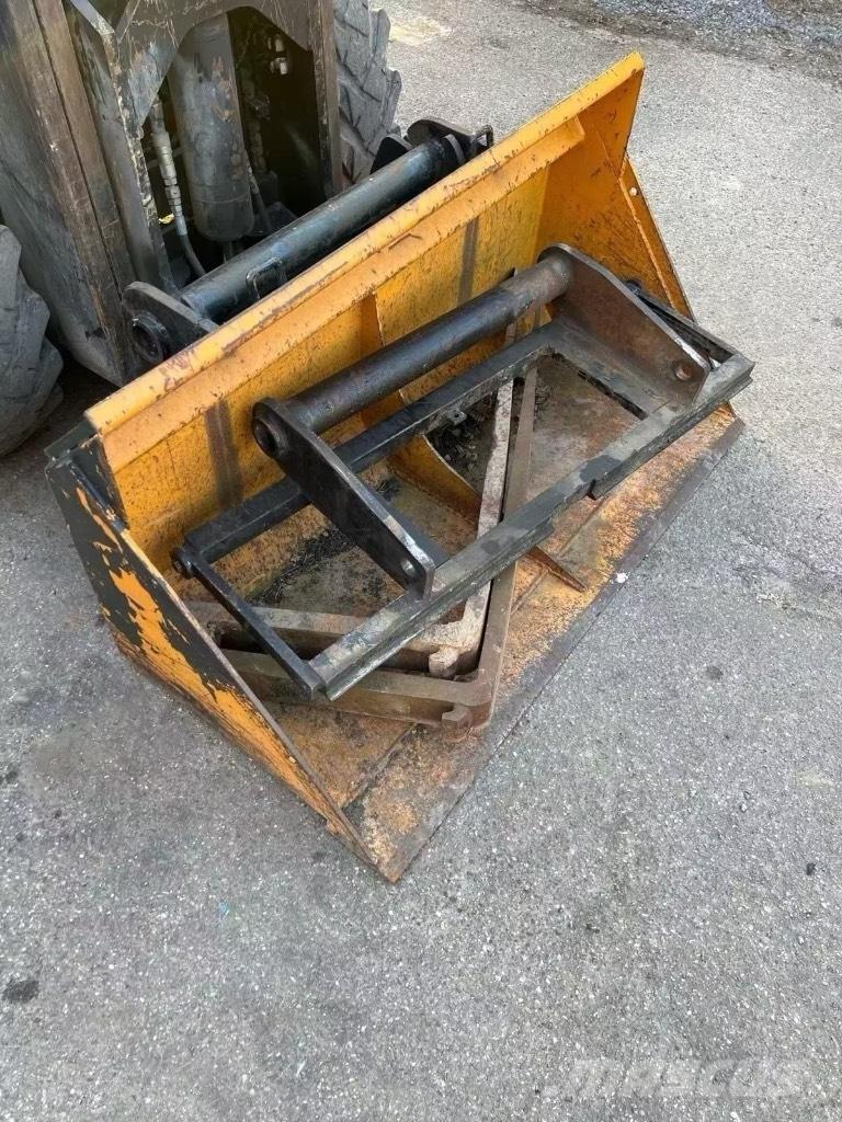 Manitou MSI 30 Rough terrain truck