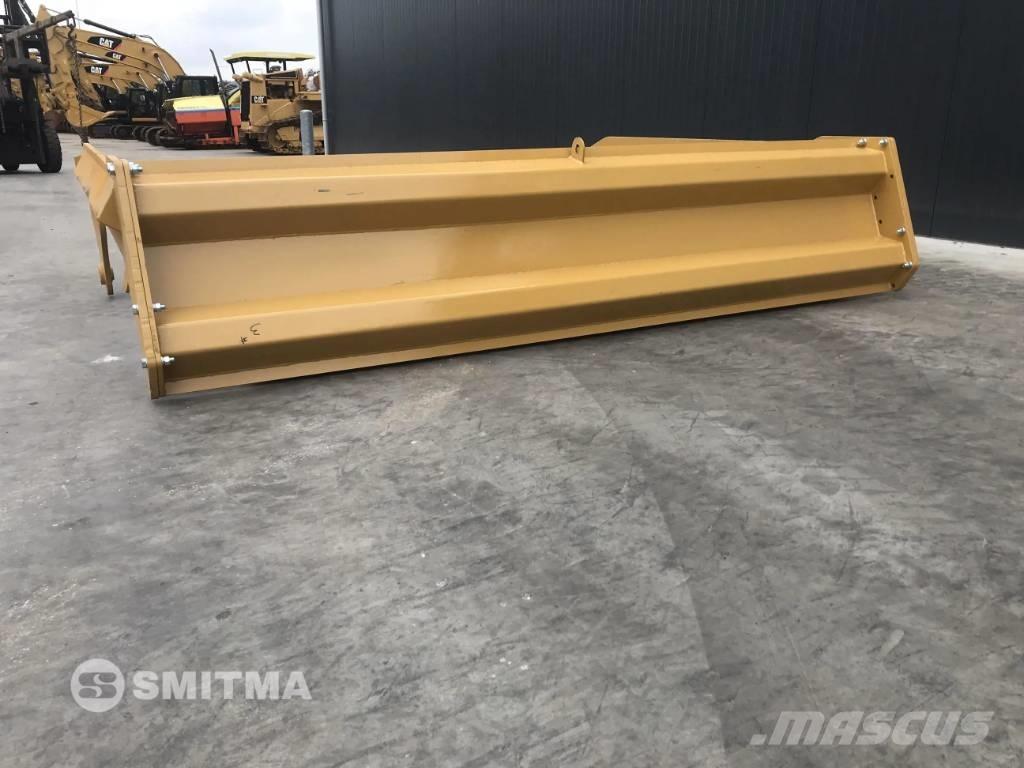 Volvo A40F Tailgates