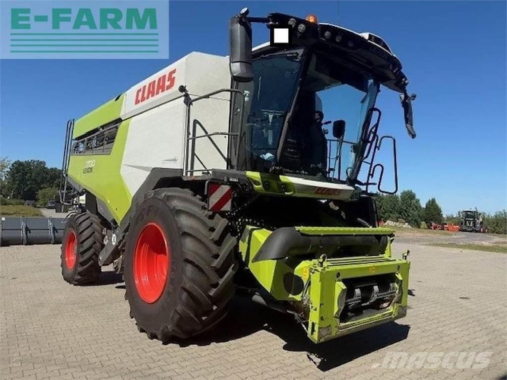 CLAAS lexion 7700 Combine harvesters