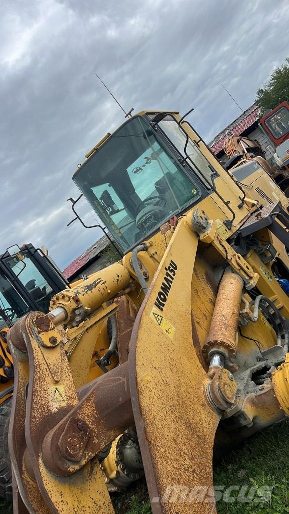 Komatsu WA 470-3H Electronics