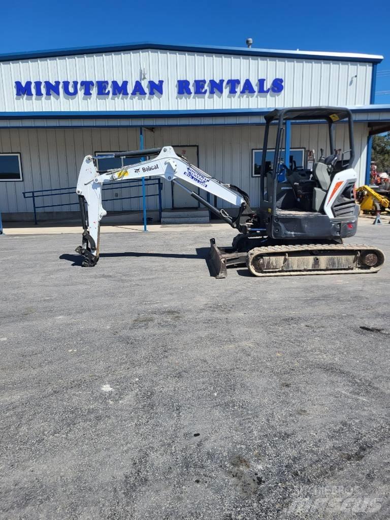 Bobcat E35 Mini excavators < 7t