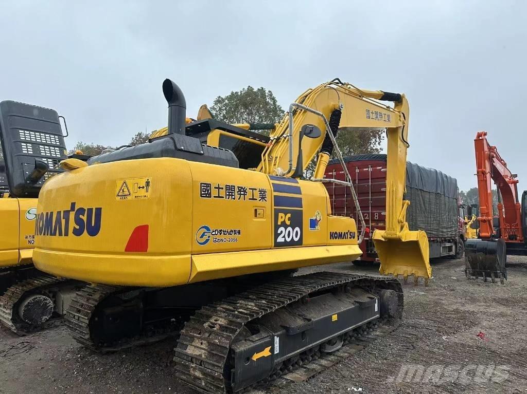 Komatsu PC 200-8 Midi excavators  7t - 12t