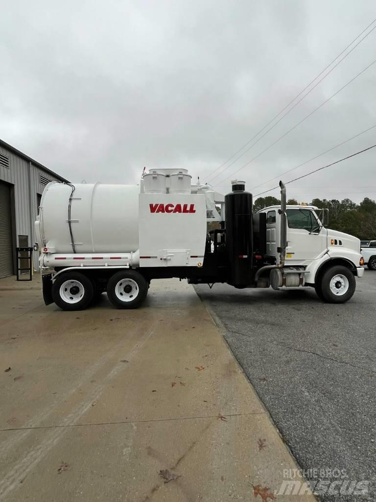 Sterling L9500 Sewage disposal Trucks