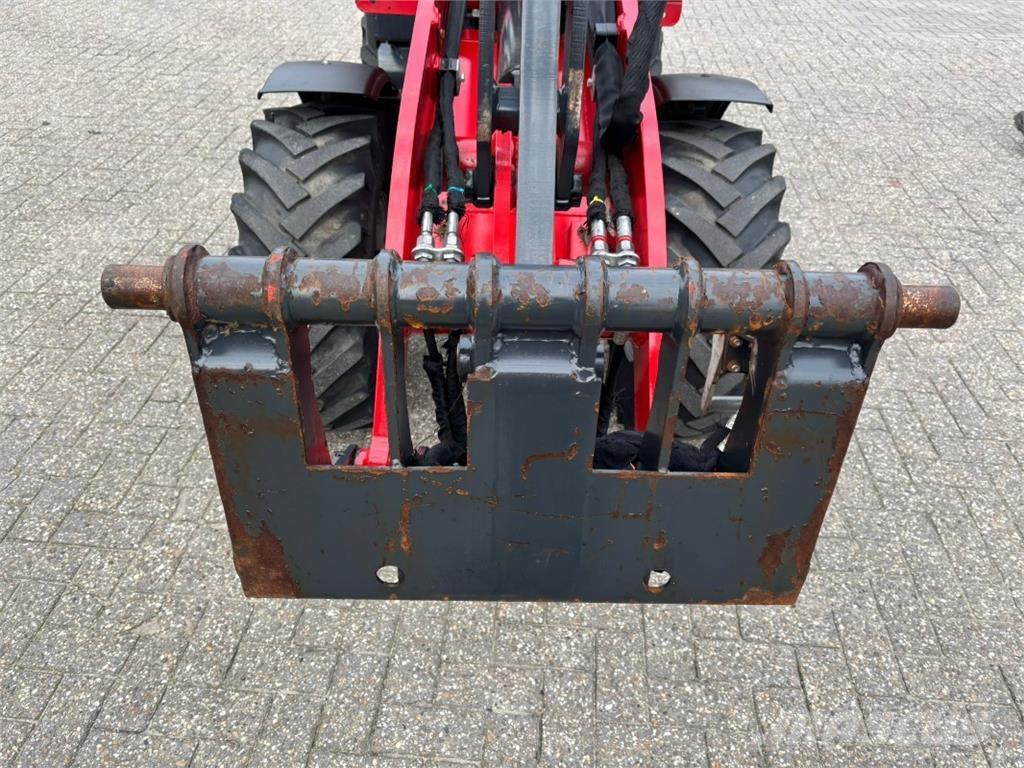 Schäffer 3650 Wheel loaders