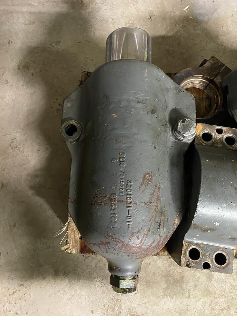 Liebherr A934C Hydraulics