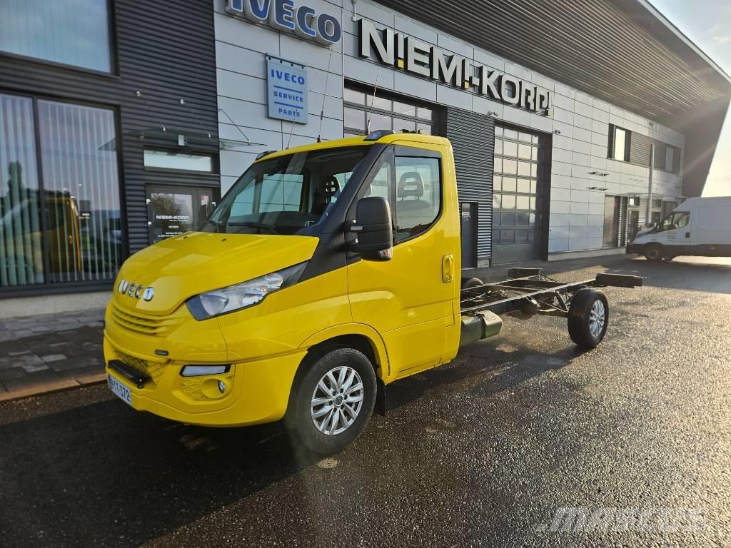Iveco 35S18 Box body