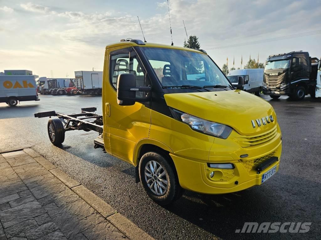 Iveco 35S18 Box body