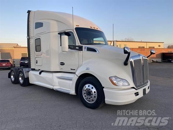 Kenworth T680 Truck Tractor Units