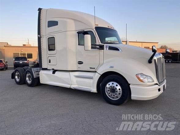 Kenworth T680 Truck Tractor Units