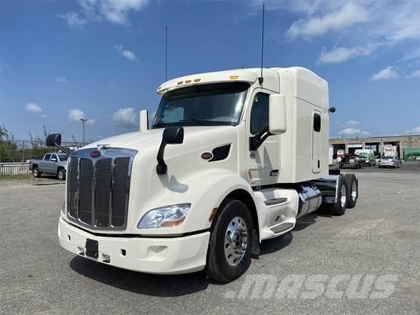 Peterbilt 579 Truck Tractor Units