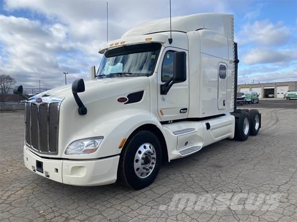 Peterbilt 579 Truck Tractor Units