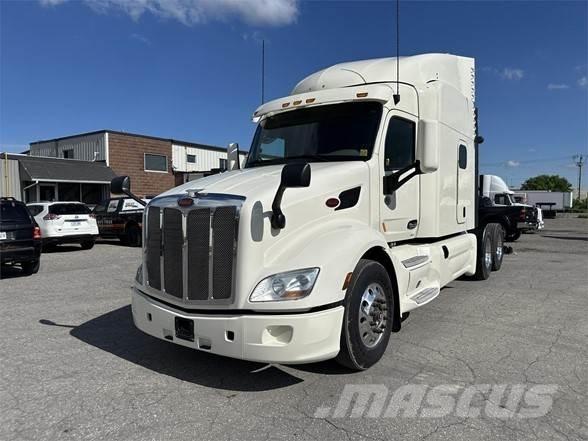 Peterbilt 579 Truck Tractor Units
