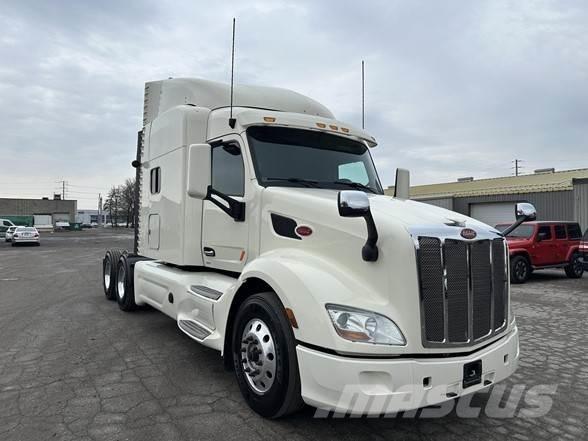 Peterbilt 579 Truck Tractor Units