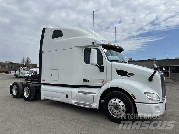 Peterbilt 579 Truck Tractor Units