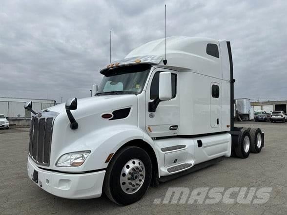 Peterbilt 579 Truck Tractor Units