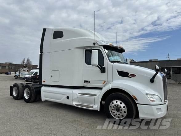 Peterbilt 579 Truck Tractor Units