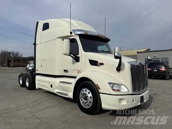 Peterbilt 579 Truck Tractor Units