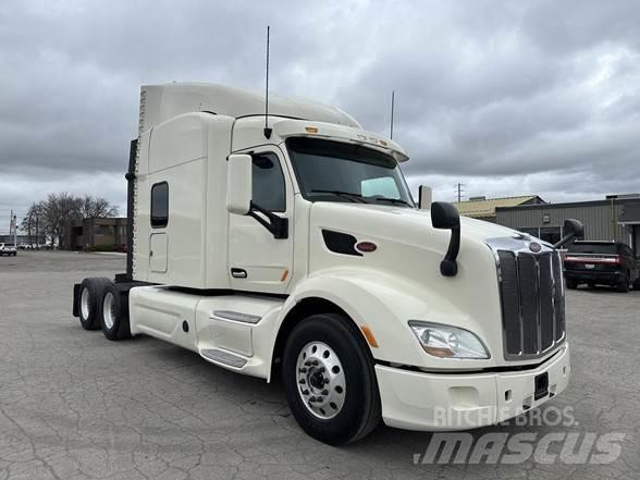 Peterbilt 579 Truck Tractor Units
