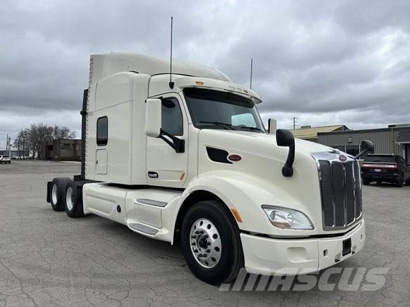 Peterbilt 579 Truck Tractor Units