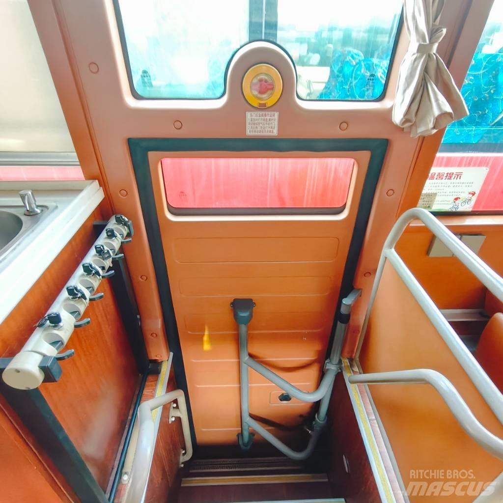 Yutong ZK6122HQ5Y Buses and Coaches