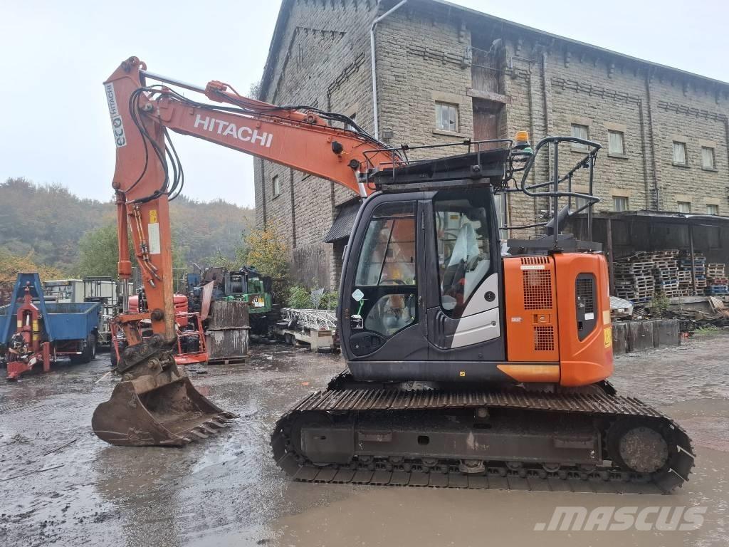 Hitachi ZX 135 US-6 Crawler excavators