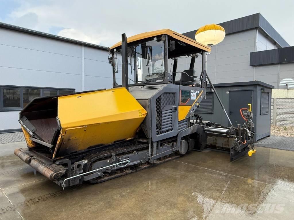 Volvo P 7820 D Asphalt pavers