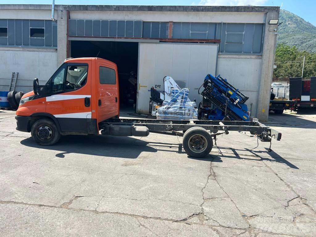 Iveco Daily 35-140 Van Body Trucks